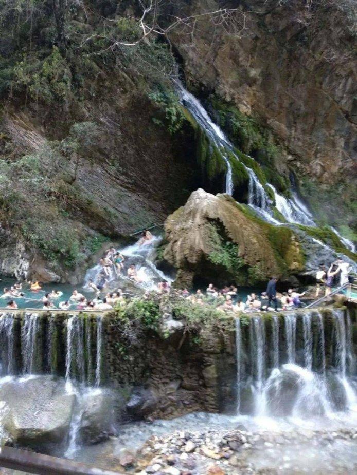 昭通市举行2024 年重点水利项目暨润昭引水应急供水项目开工仪式 苏永忠宣布项目开工 杨承新主持 唐源等出席